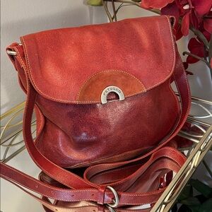 Vintage Petusco Spanish Leather Slouchy Hobo Style Crossbody Bag Red/Oxblood